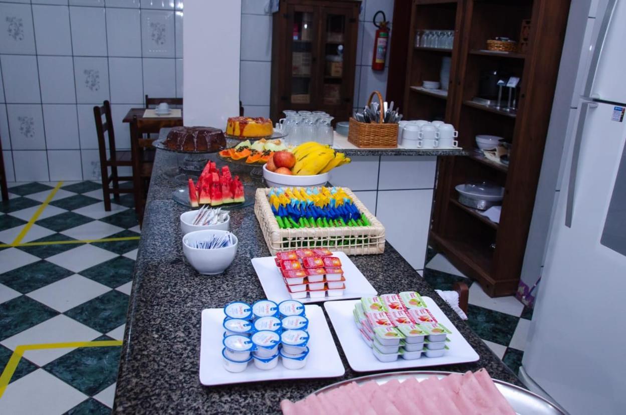 Hotel Pouso Trindade Trindade  Esterno foto